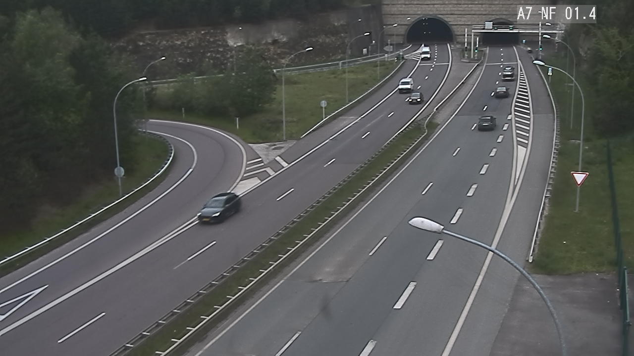 Caméra autoroute Luxembourg A7 - Echangeur Waldhaff - direction Tunnel Stafelter