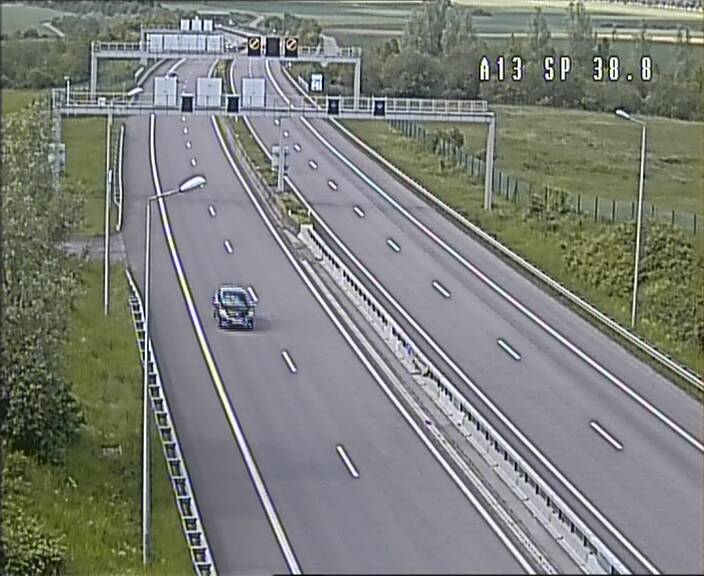 Webcam autoroute A13 à l'entrée ouest du tunnel Markusbierg à Schengen. Vue orientée vers Mondorf-les-Bains